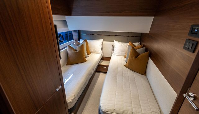 The Negotiator yacht for sale 43