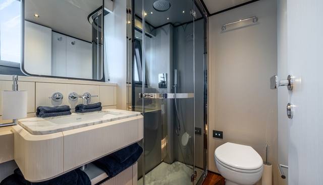 Together yacht for sale 18