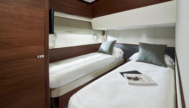 F65081 yacht for sale 18