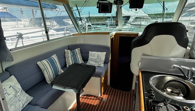 noname yacht for sale 8