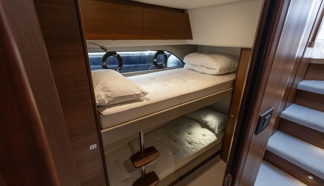 noname yacht for sale 34