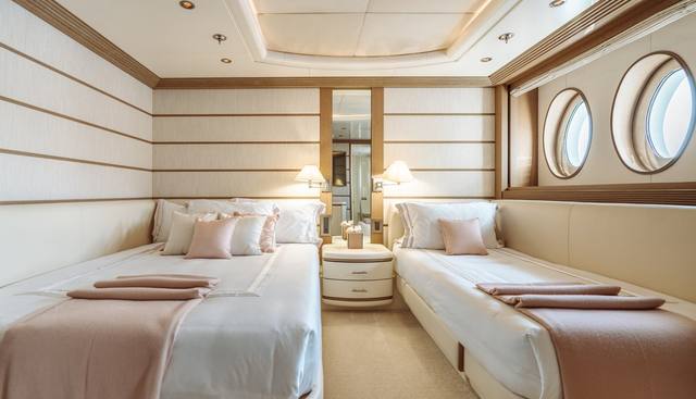 SAMIRA yacht for sale 15