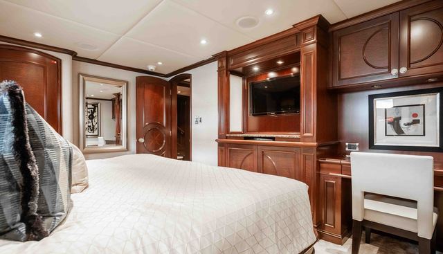 MIRABELLA yacht for sale 24