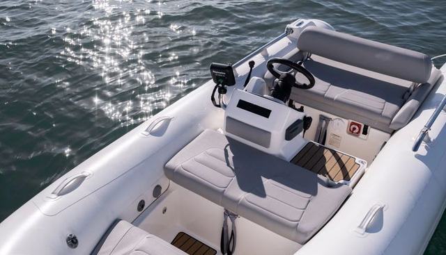 Chinonino yacht for sale 15