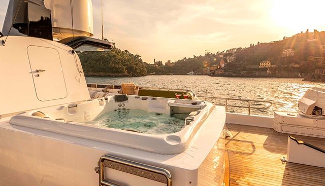 Unexpected yacht for sale 20