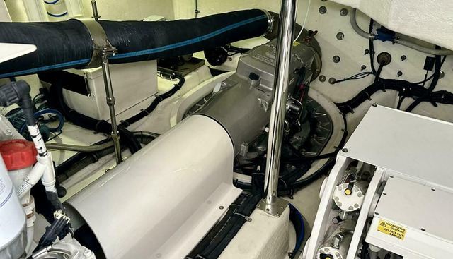 Command At Sea yacht for sale 92