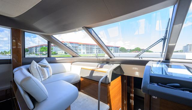 MISS AMY yacht for sale 40