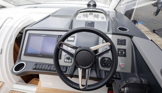 Time Out yacht for sale 34