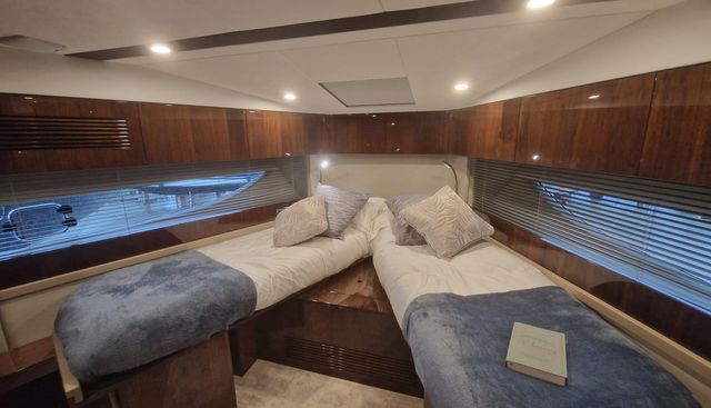 Namaste yacht for sale 34