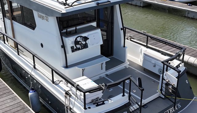 noname yacht for sale 15