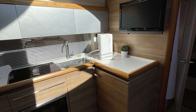 Danielanna yacht for sale 8