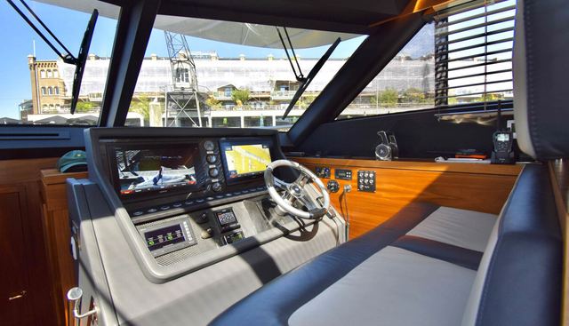 PHANTOM yacht for sale 14