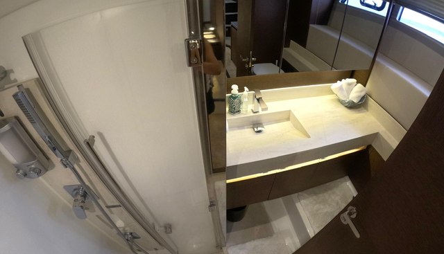 noname yacht for sale 38