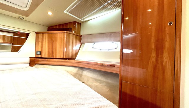 noname yacht for sale 34
