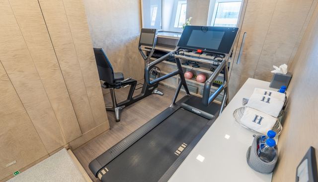 H yacht for sale 29