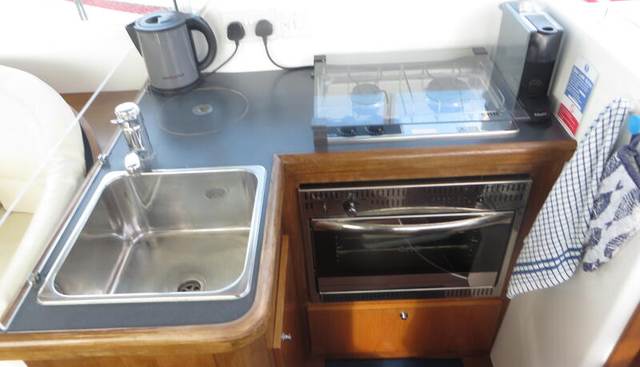 Hermit of Hythe yacht for sale 9
