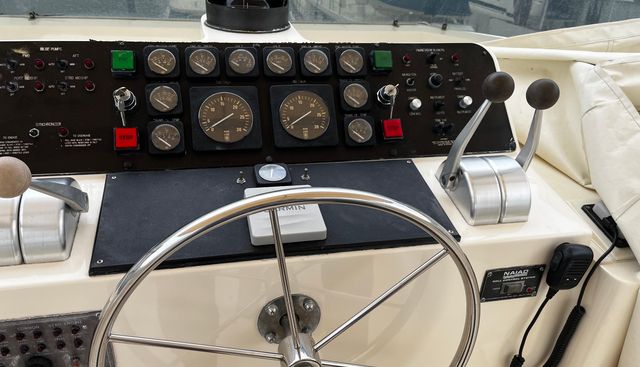 Reflections yacht for sale 13