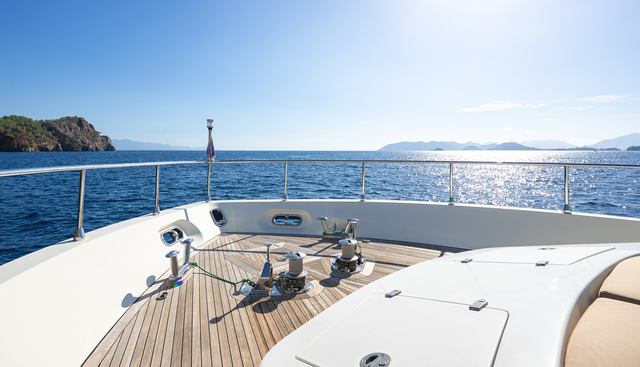 CLARITA yacht for sale 12