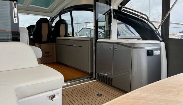 noname yacht for sale 10