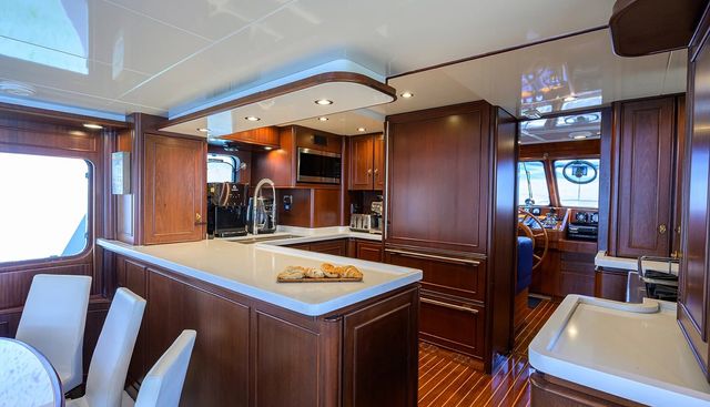 AVENTURER yacht for sale 9