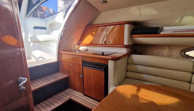 Sunseekers most Iconic Model yacht for sale 14