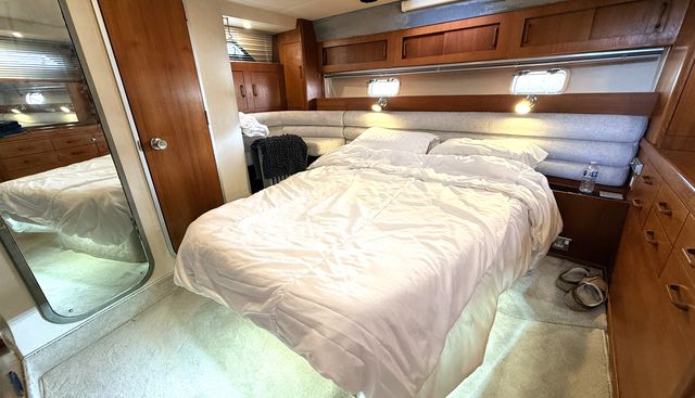 Blanc Bleu yacht for sale 17