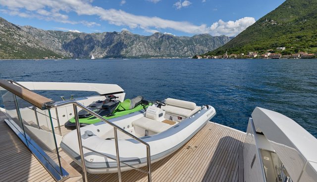 Zaffiro III yacht for sale 8