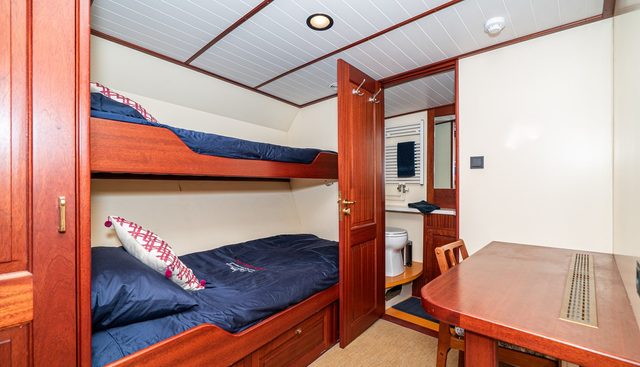 VARNEBANK yacht for sale 29