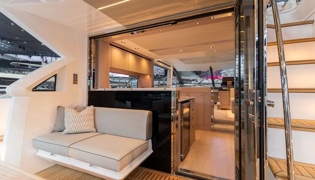 4532656 yacht for sale 19