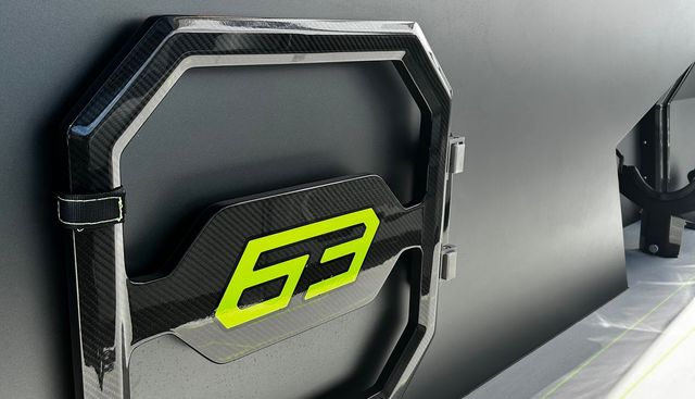 Lamborghini 63 yacht for sale 37