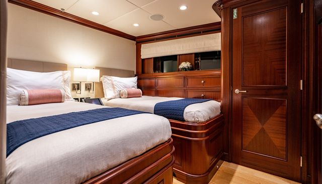 ZEXPLORER yacht for sale 20