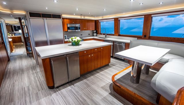 Kemosabe yacht for sale 33