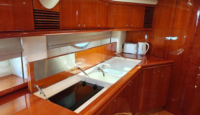 noname yacht for sale 10