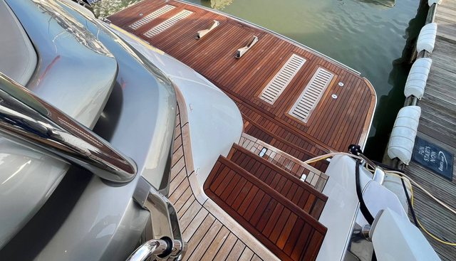 noname yacht for sale 12
