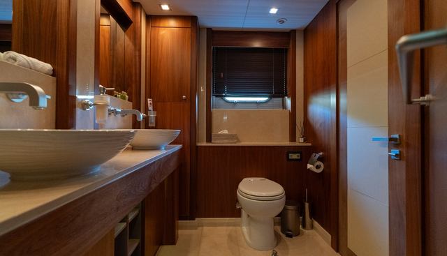 ROUND MIDNIGHT yacht for sale 50