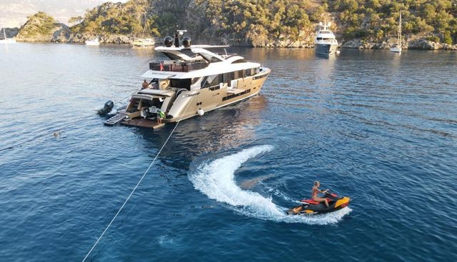 REKOMA yacht for sale 3
