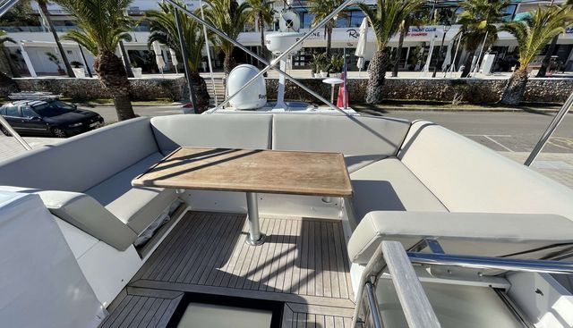 Danielanna yacht for sale 30