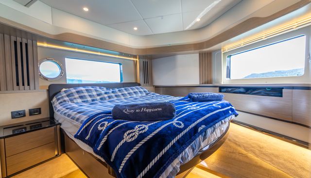 noname yacht for sale 14