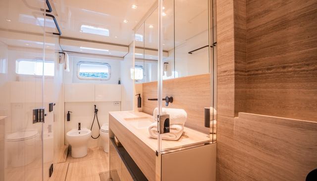 ASTRIMARE II yacht for sale 13