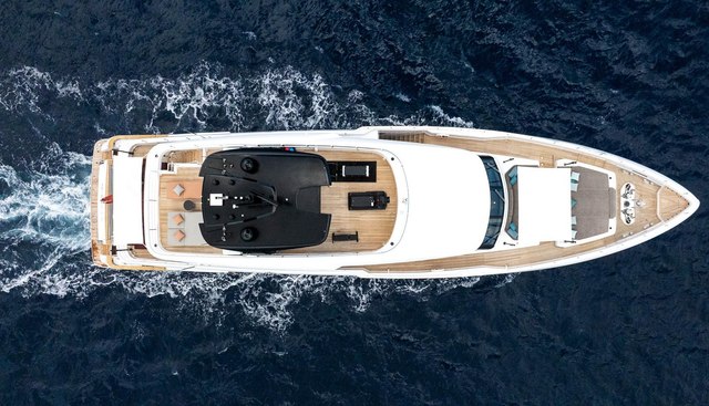 QUEEN J III yacht for sale 4