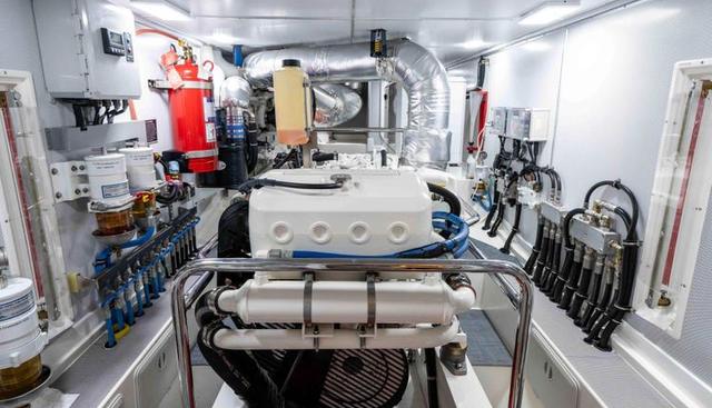 Martini yacht for sale 43