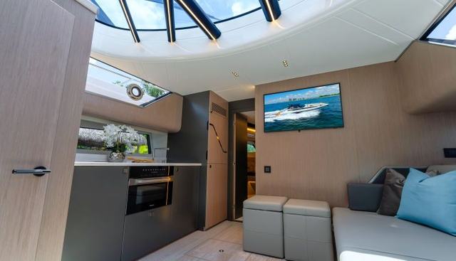 SUPERHAWK 55 yacht for sale 27