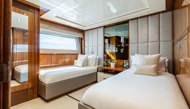 ALADDIN yacht for sale 33