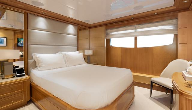 Emir yacht for sale 28