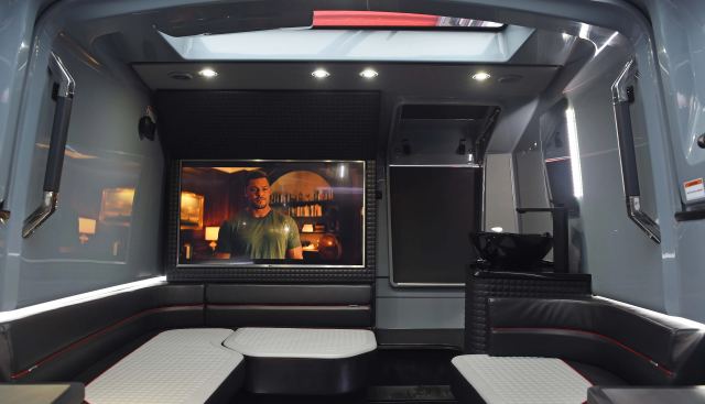 Brabus Shadow 900 Sun Top yacht for sale 19