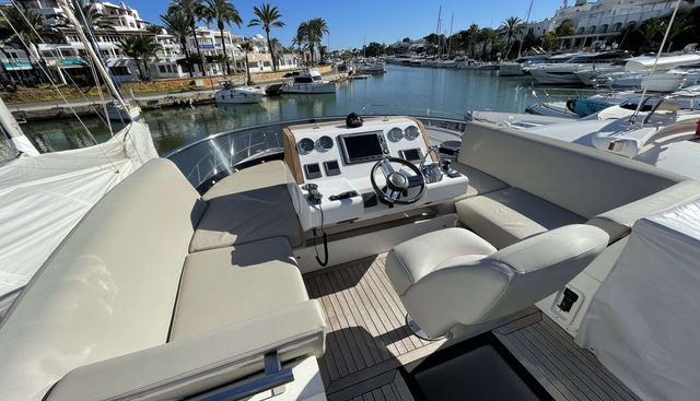 Danielanna yacht for sale 25