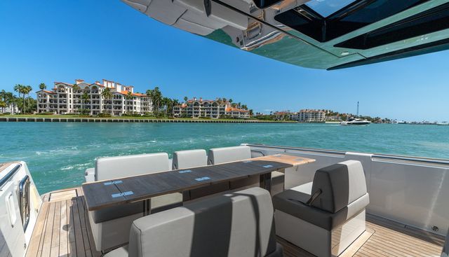HINJUICE yacht for sale 24