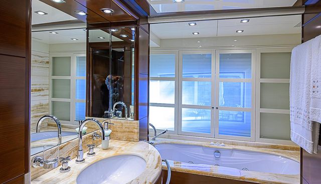 SEASCAPE V yacht for sale 42