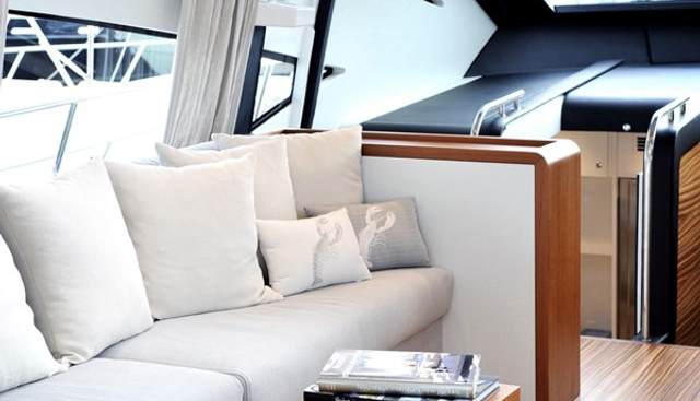 SARNICO GRANDE HULL #3 yacht for sale 7