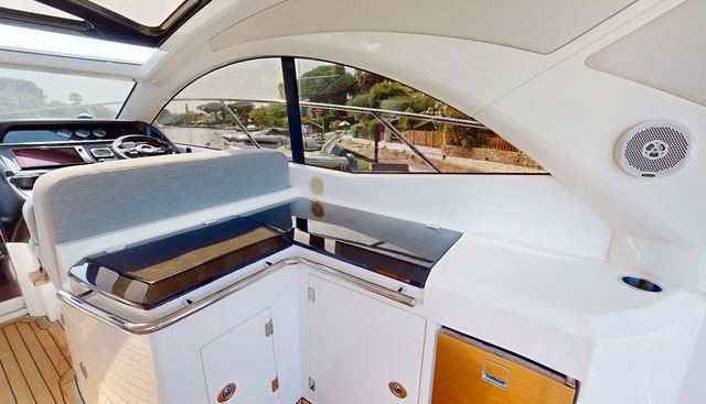 EUREKA yacht for sale 10